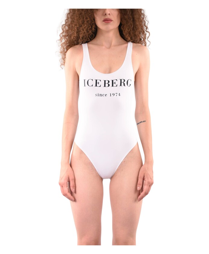 maillot-de-bain-une-piece