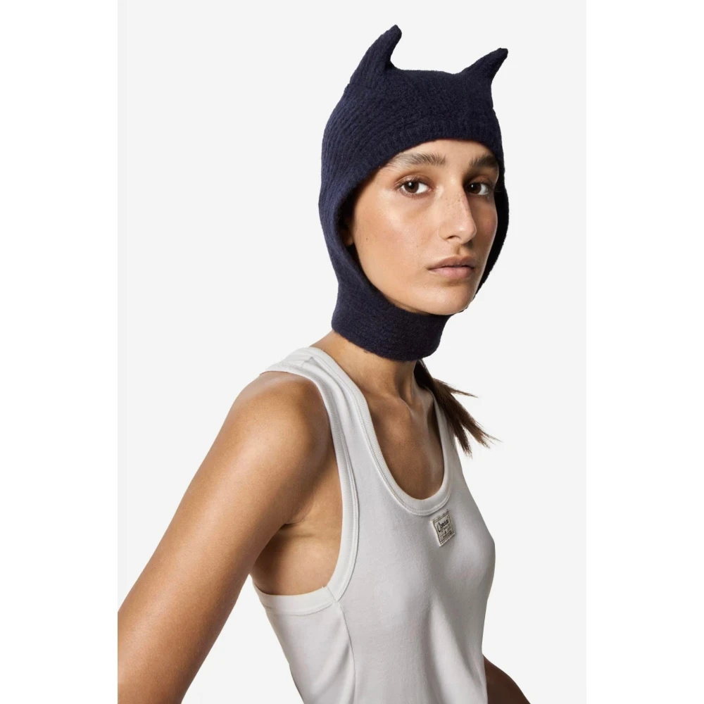 Coperni Blauwe Gebreide Hoorn Beanie Bivakmuts Blue Dames