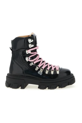 Cleated Mountain Box Boots