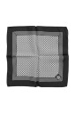 echarpe-homme-en-soie-a-motif-noir-et-blanc