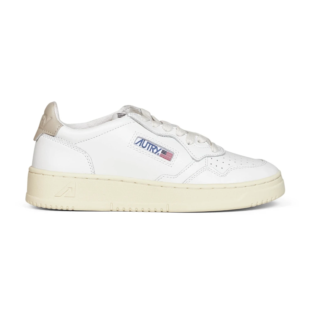 Autry White Sneakers, Female, 6 Uk, Medalist Low