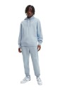 sweat-a-capuche-avec-style