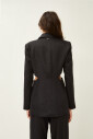 veste-en-lin-noir-avec-cut-out