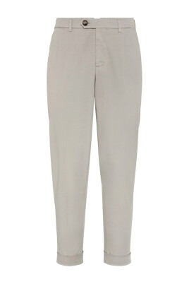 beige-pants-with-front-fastening-pockets