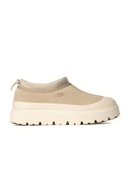 beige-weather-hybrid-moccasins