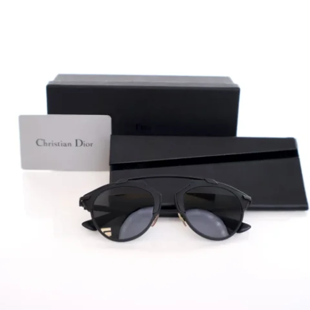 Dior Vintage Pre-owned Plastic sunglasses Black Dames