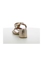 chaussures-plates-pour-femmes-platine