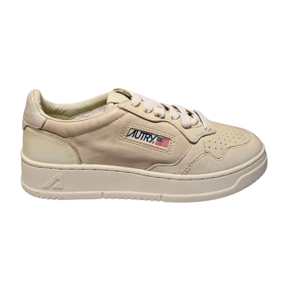 Autry Beige Sneakers, Female, 4 Uk, Medalist Low