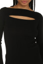 top-en-maille-cotelee-avec-detail-decoupe-sur-le-devant