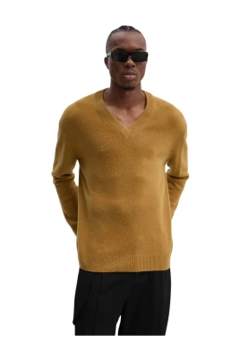 Dany Sweater