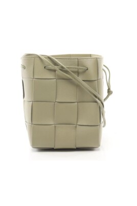 pre-owned-leather-shoulder-bags