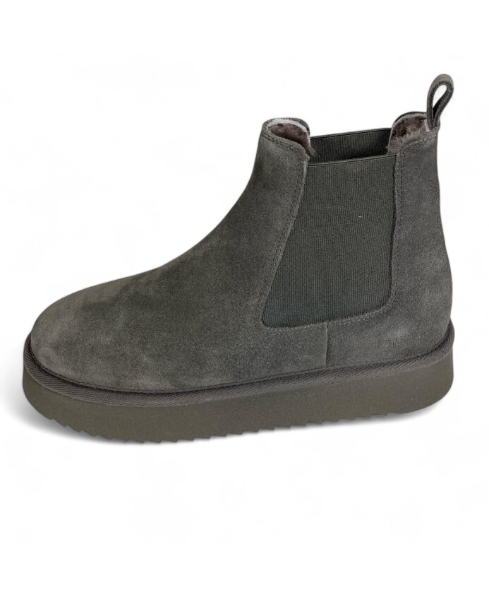 bottines-chelsea-en-daim