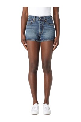 501-shorts-distressed-hem