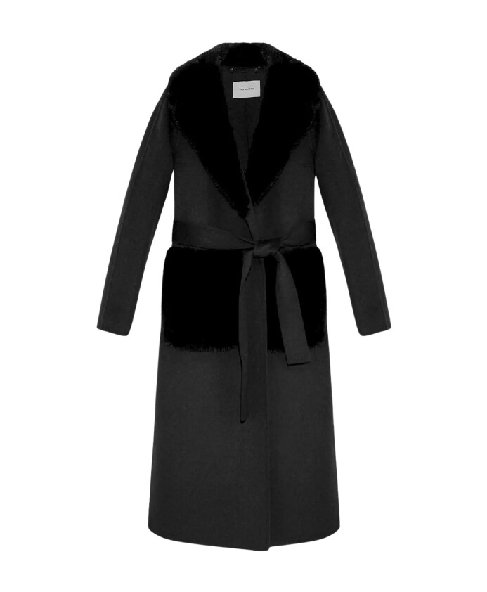 black-long-coat-with-detachable-fur-collar