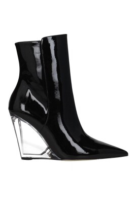 bottines-noires-en-cuir-punk-rock