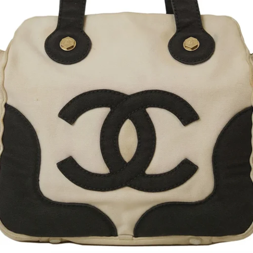 Chanel Vintage Pre-owned Canvas chanel-bags Beige Dames