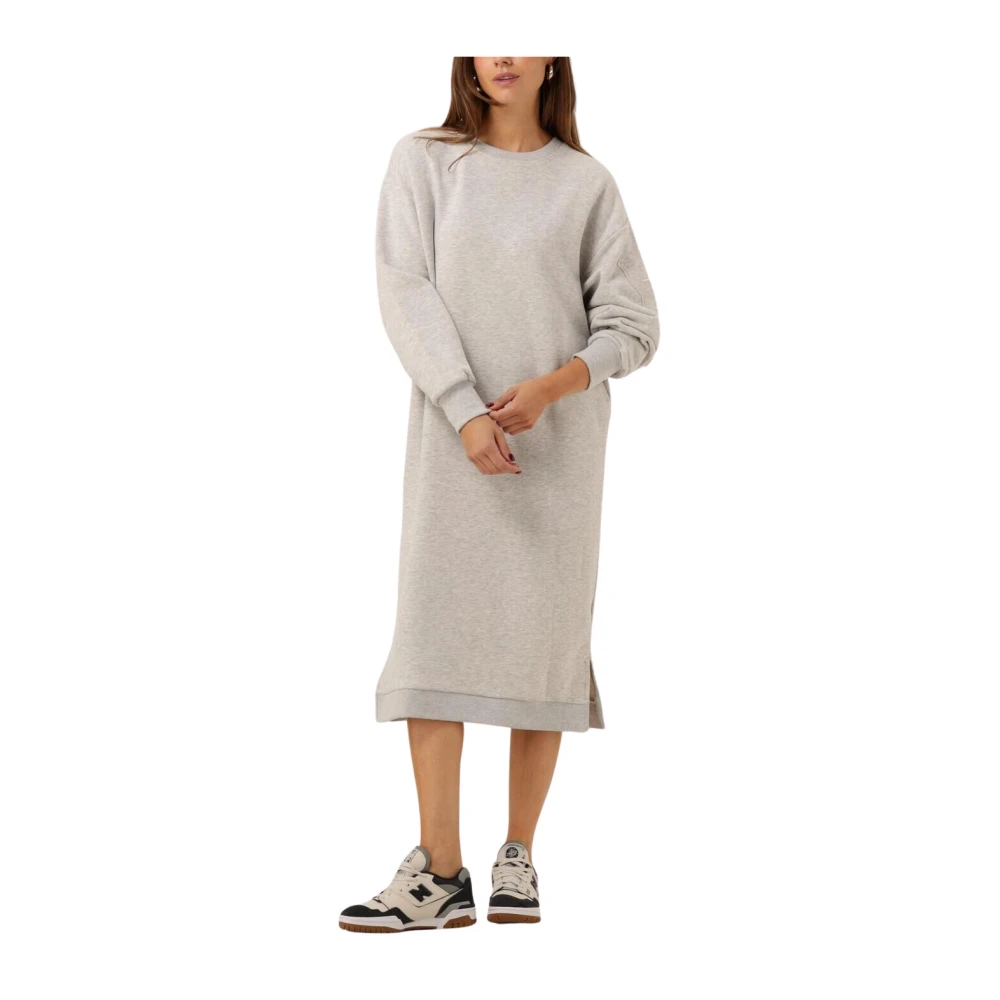 Alix The Label Chic Gebreide Midi Sweatjurk Gray Dames