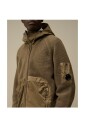 pull-tricot-zippe-a-capuche