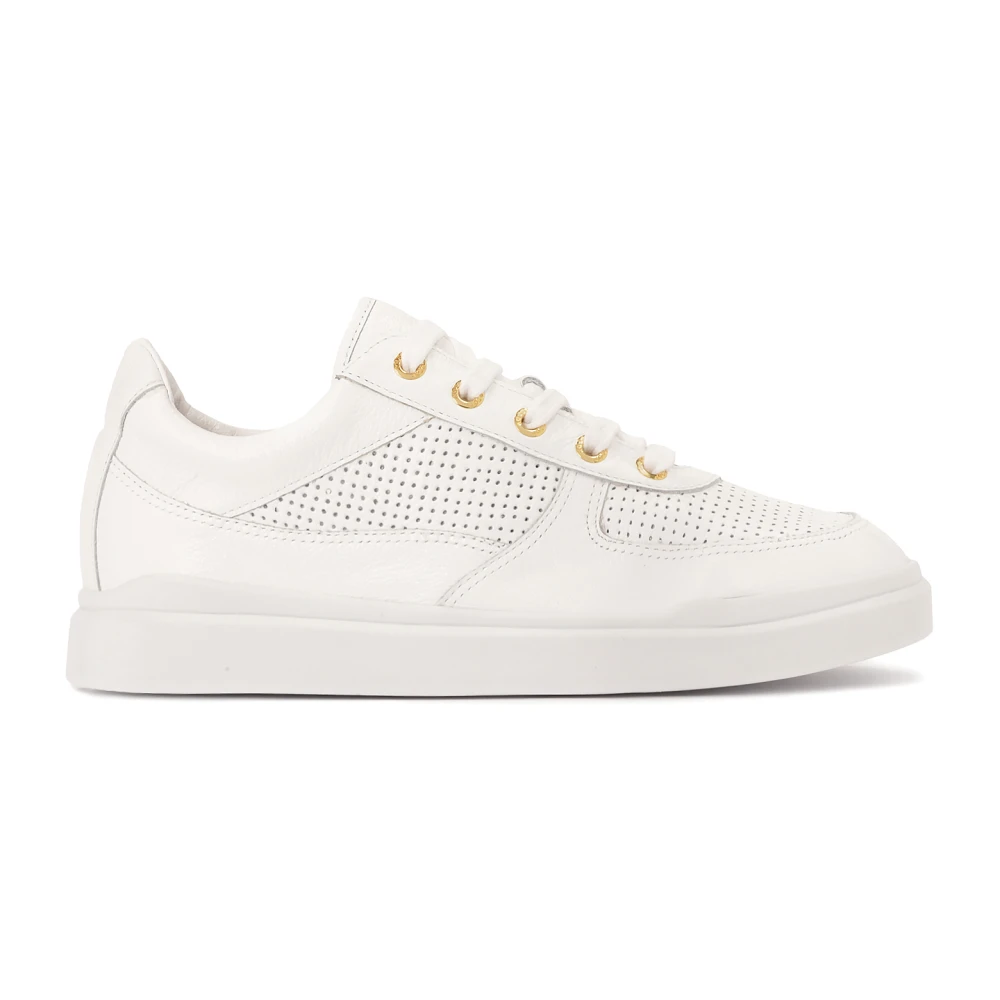 Kazar Witte leren sneakers met perforatie Dames Schoenen