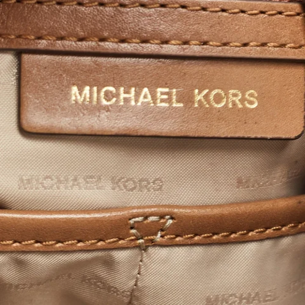 Michael Kors Pre-owned Fabric shoulder-bags Brown Dames