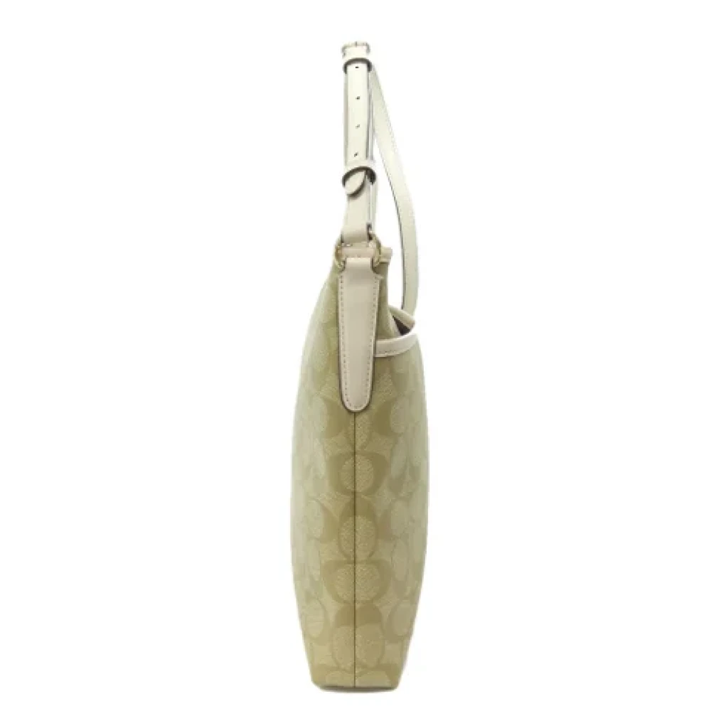 Coach Pre-owned Plastic shoulder-bags Beige Dames