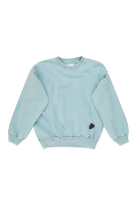 crew-neck