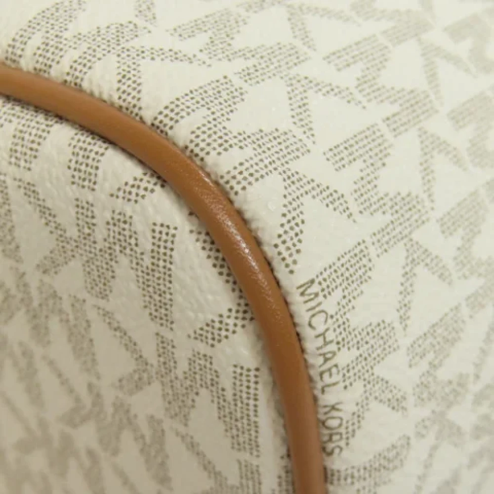 Michael Kors Pre-owned Canvas backpacks White Dames