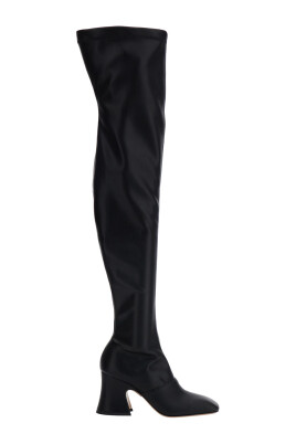 bottes-noires-au-dessus-du-genou-a-talon-bloc