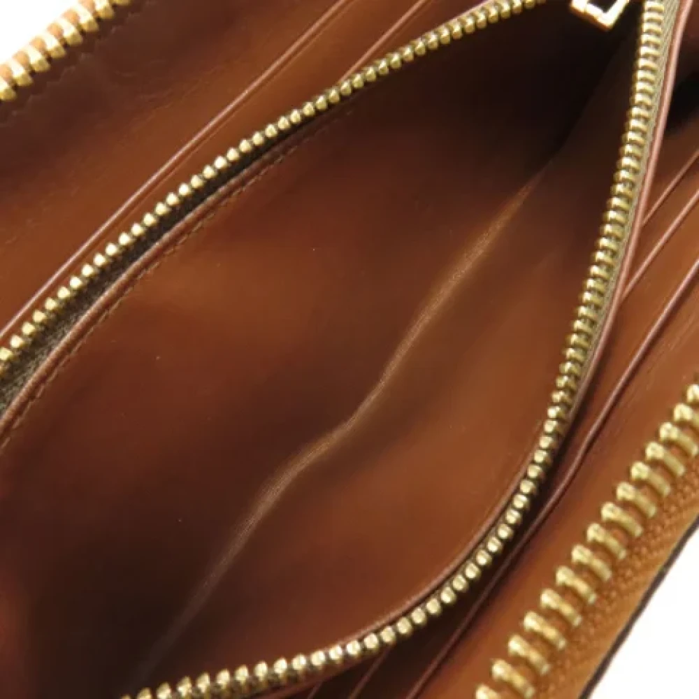 Loewe Pre-owned Leather wallets Brown Dames