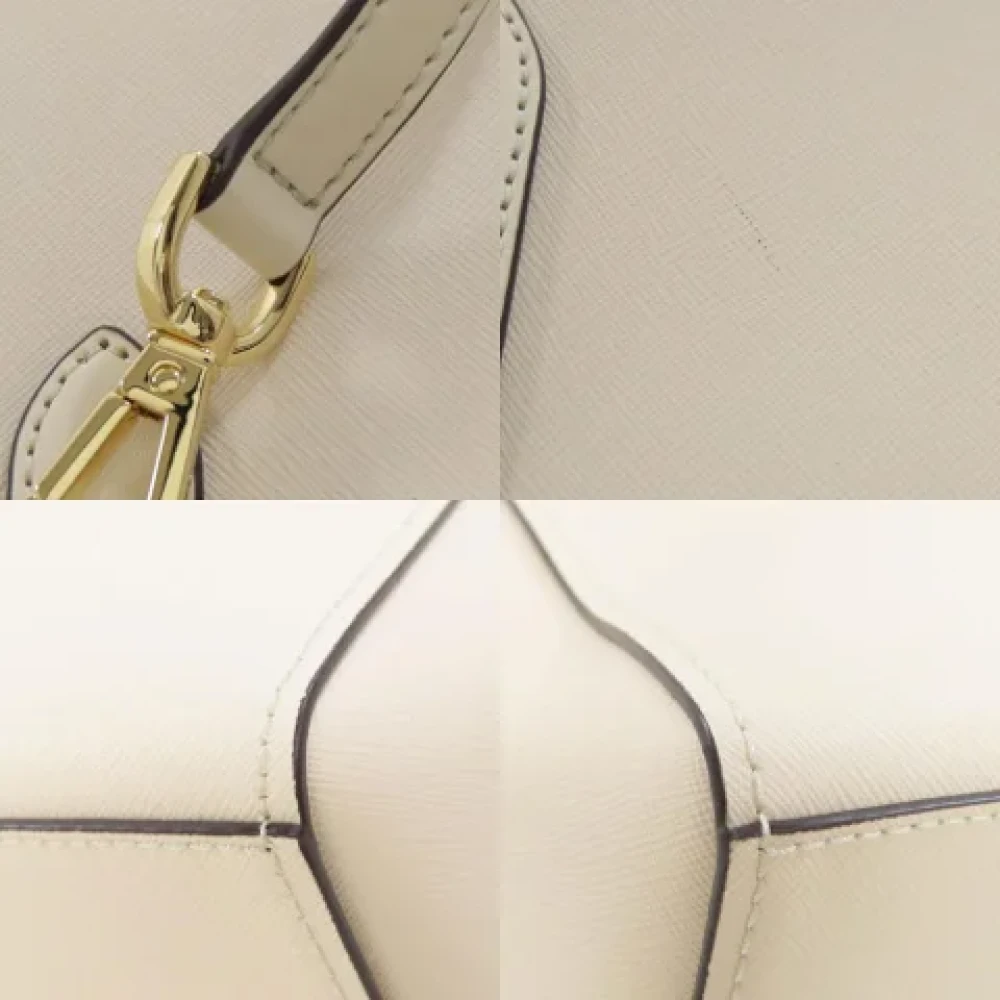 Michael Kors Pre-owned Canvas shoulder-bags White Dames