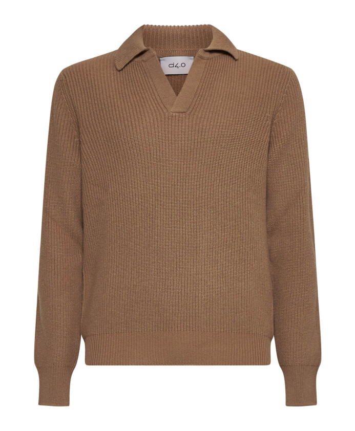 pull-v-marron-d4-0