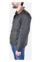veste-ciree-courte-avec-une-touche-moderne