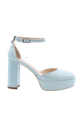 classic-mary-jane-pump-shoes