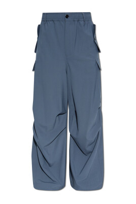 trousers-with-pockets