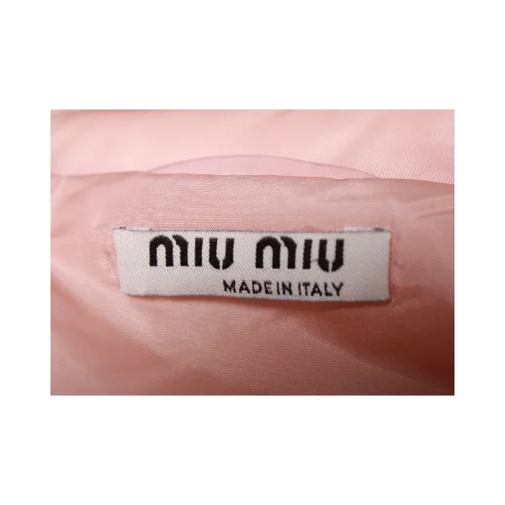 Miu Pre-owned Nylon outerwear Pink Dames