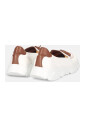 sneakers-blanches-au-style-futuriste