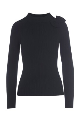 saku-knit-blouse-with-bow