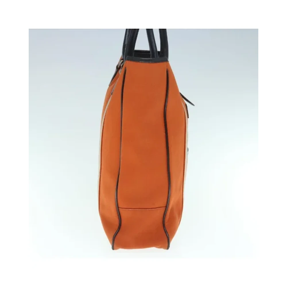 Burberry Vintage Pre-owned Canvas shoulder-bags Orange Dames