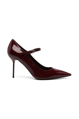 red-stiletto-heel-buckle-shoes