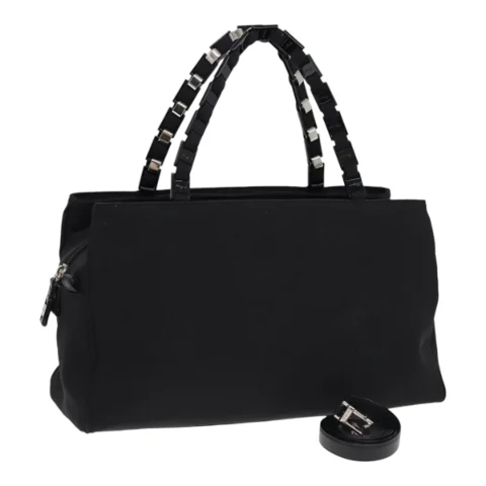 Salvatore Ferragamo Pre-owned Nylon handbags Black Dames