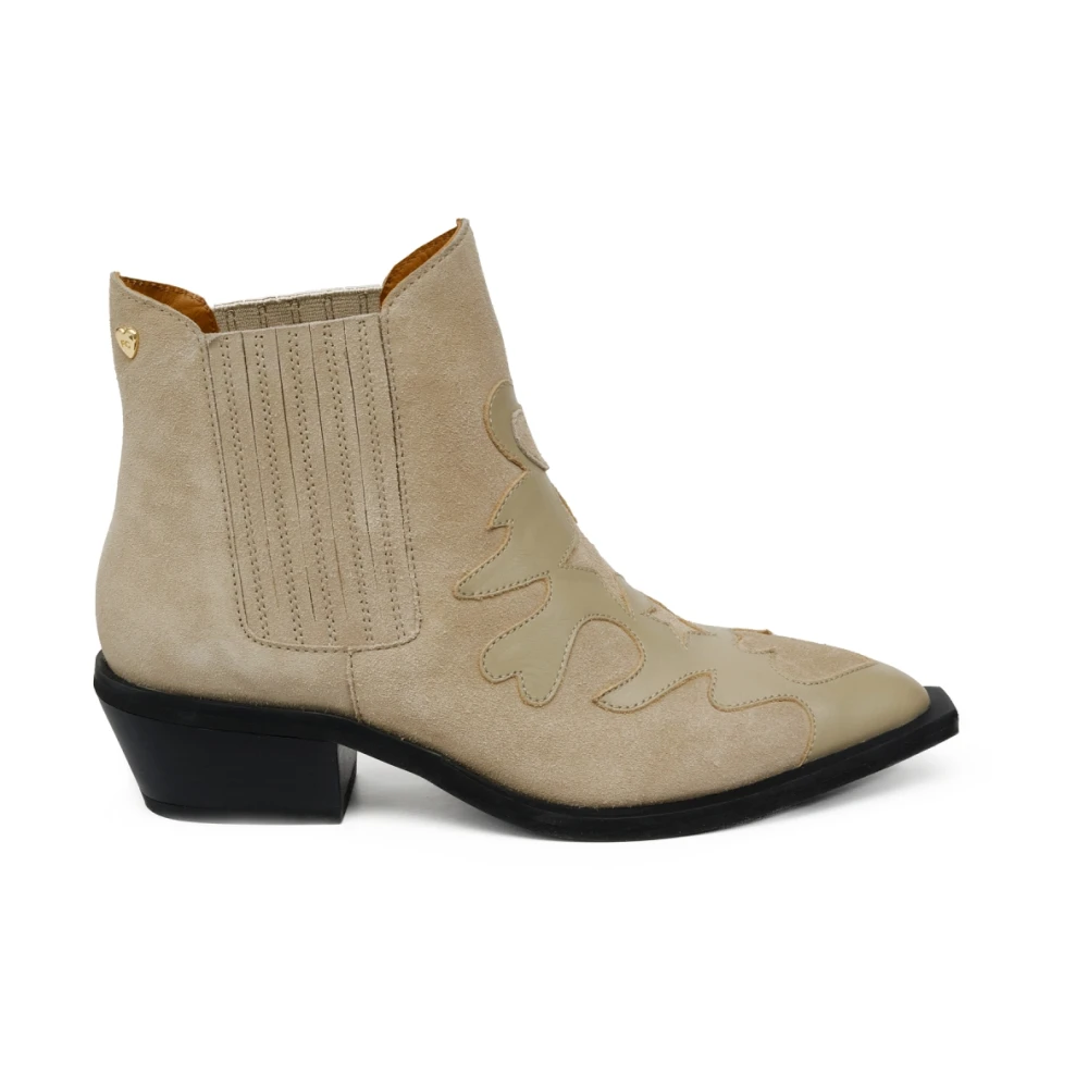 Fabienne Chapot Krämvit låg cowboy boot Beige, Dam