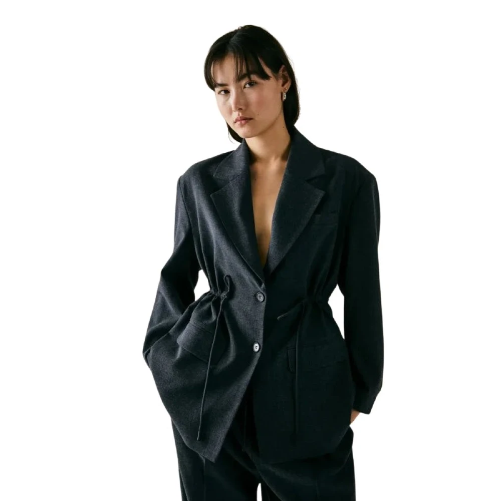 Norr String Blazer met Taille Koord Black Dames