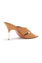 mules-en-daim-couleur-latte