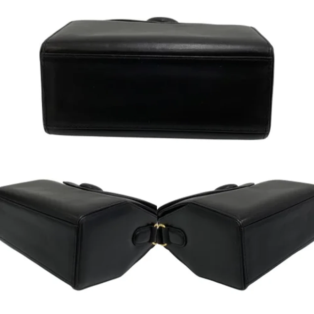 Givenchy Pre-owned Fabric handbags Black Dames