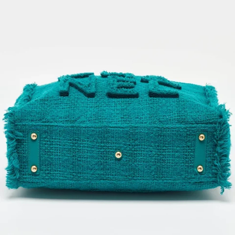 Chanel Vintage Pre-owned Fabric totes Green Dames