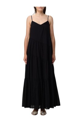 v-neck-sleeveless-maxi-dress