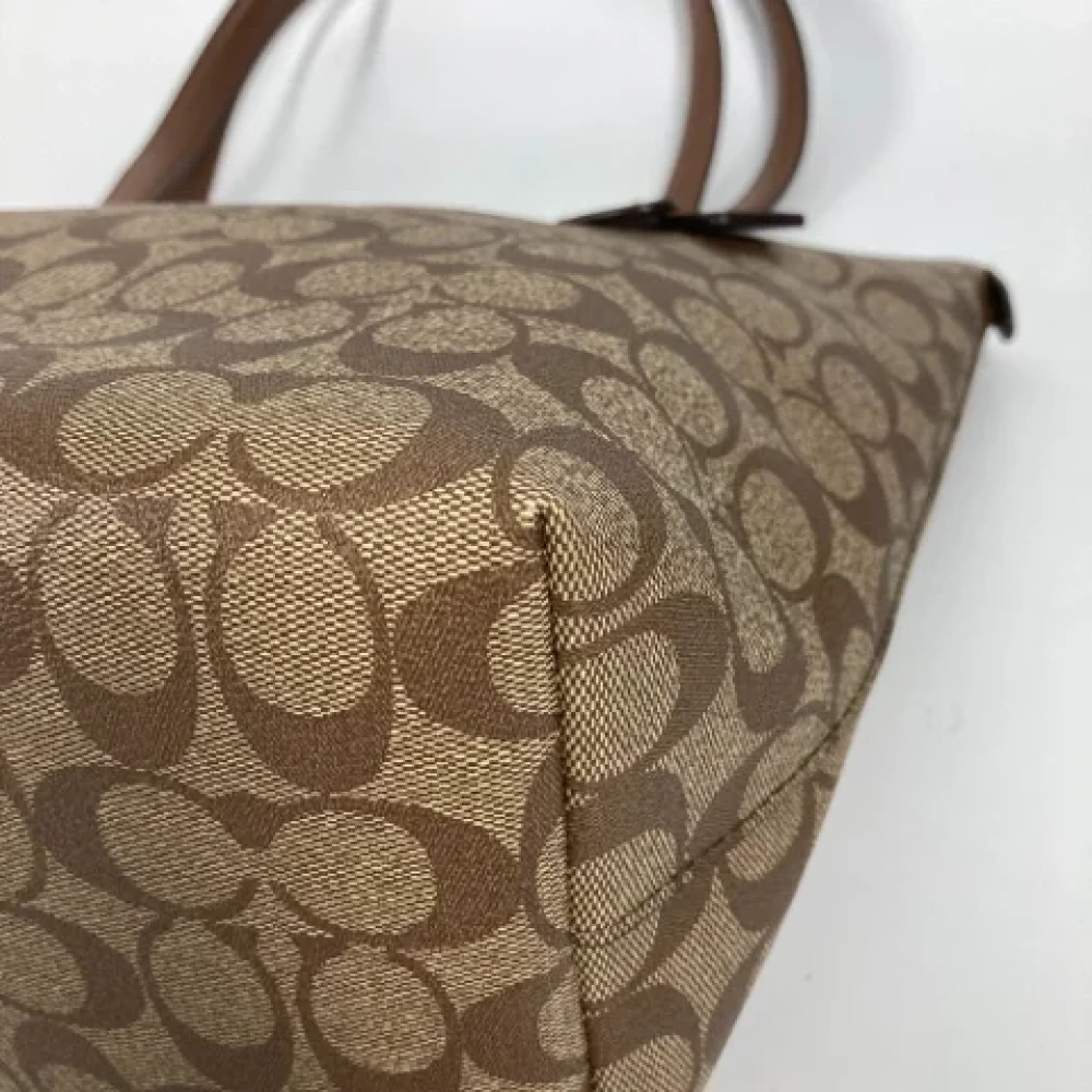 Coach Pre-owned Fabric handbags Brown Dames