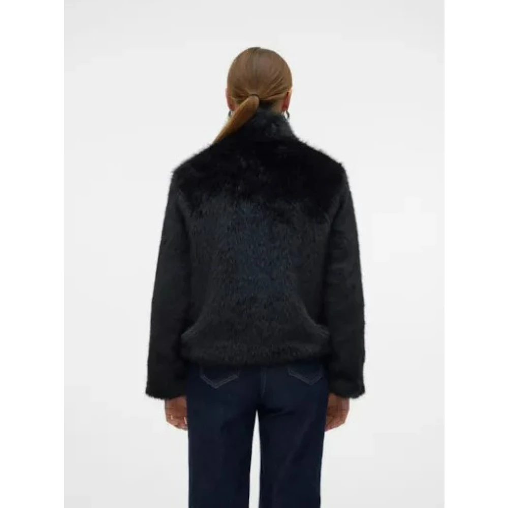 Vero Moda Zwarte korte jas bovenkleding met zakken Black Dames