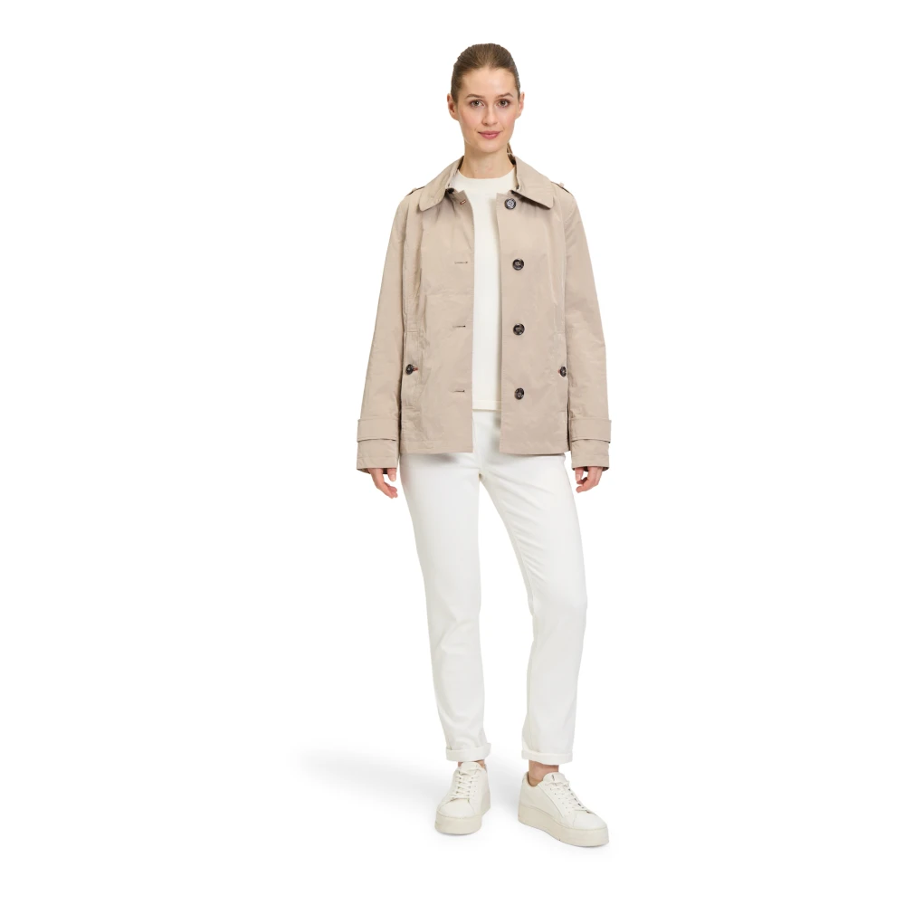 Gil Bret Lentejas met Kraag Beige Dames