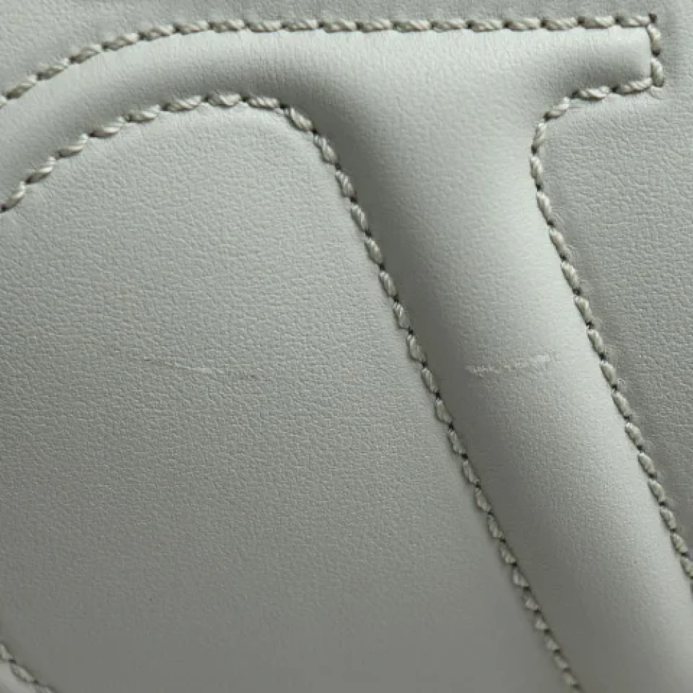 Valentino Vintage Pre-owned Leather handbags Gray Dames